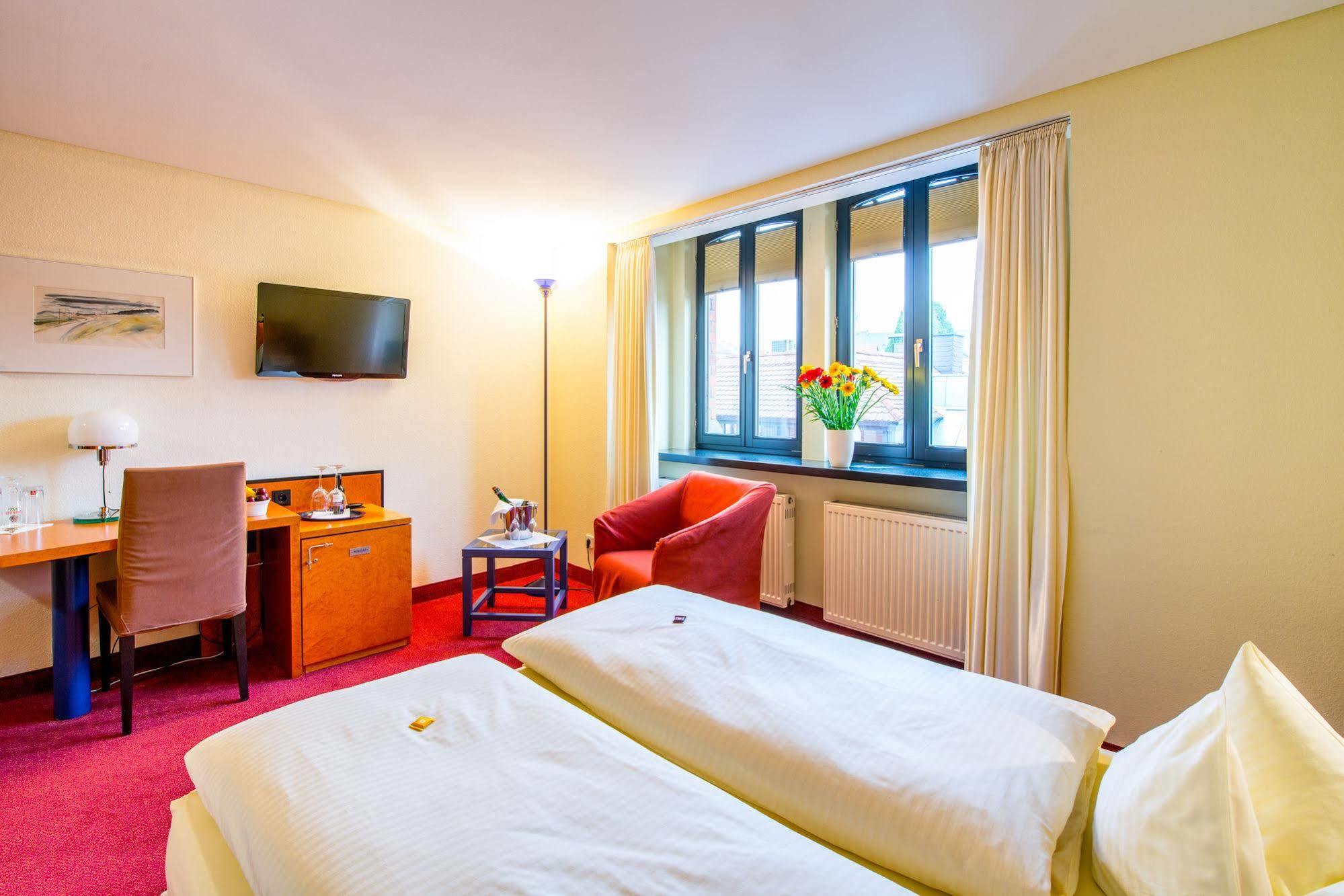 Hotel Zum Ritter Fulda Exterior photo